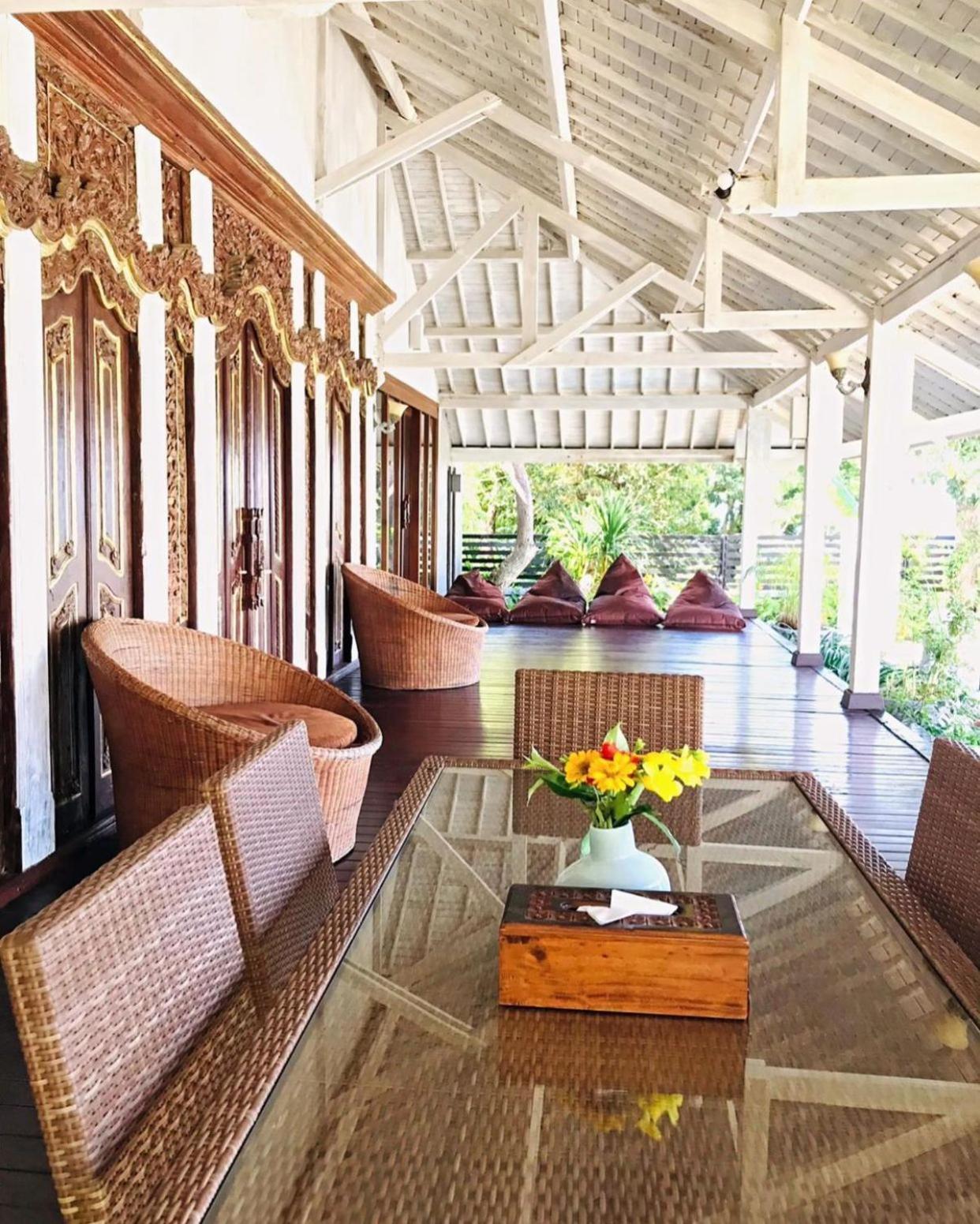 Imaj Private Villas Senggigi Exterior photo