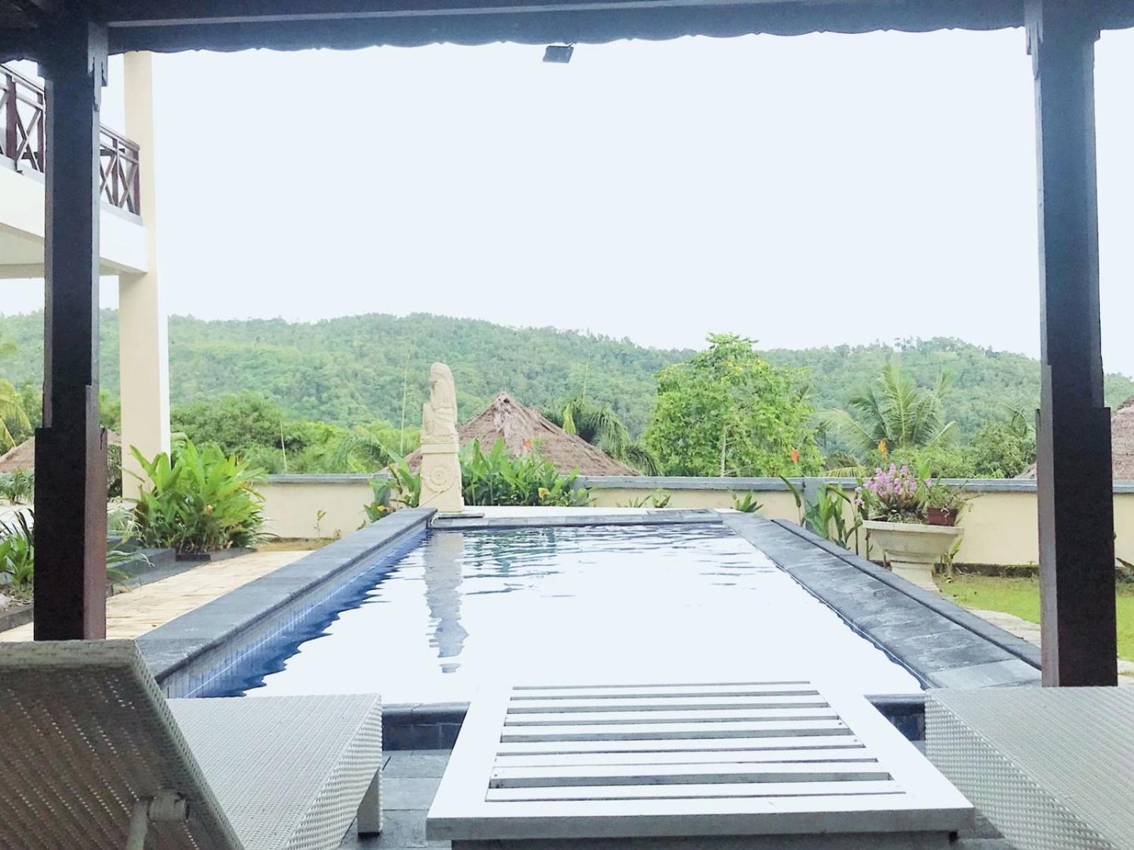 Imaj Private Villas Senggigi Exterior photo